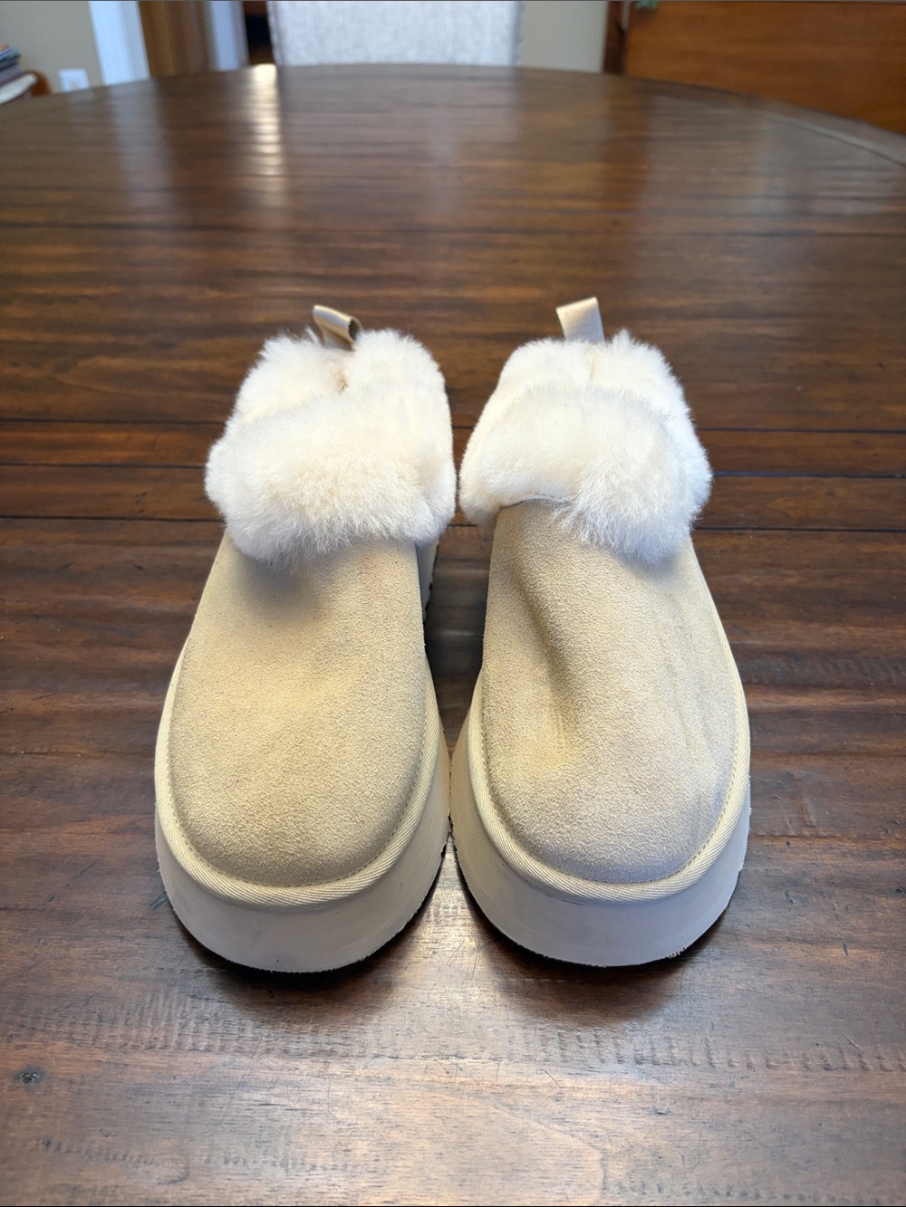 UGG Slippers Woman US 9 ACS - Picture 2 of 6